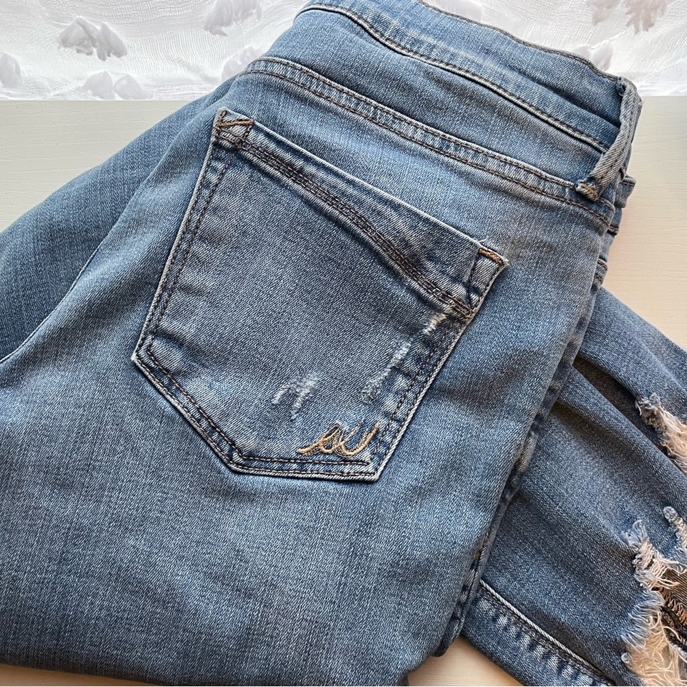Light Blue Distressed Women Jeans